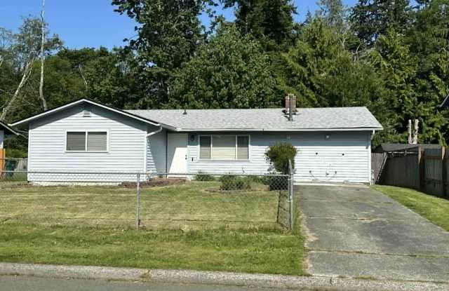 Charming 4 bed, 2 bath Lynnwood Home, $3100/mo. photos photos