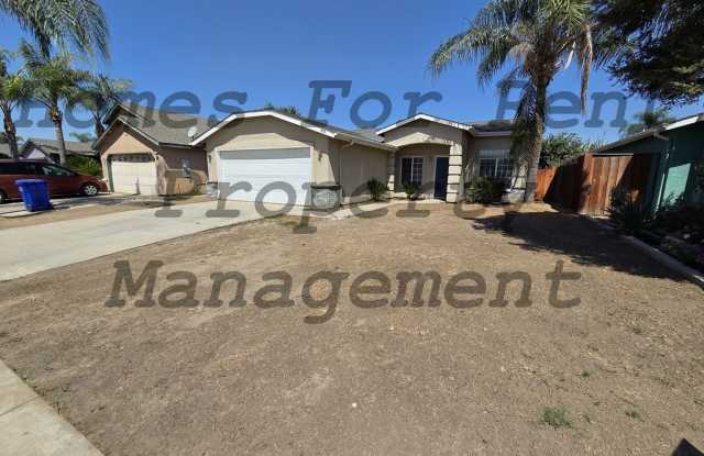 Immaculate 3 Bedroom 2 Bath Home Gallery 1