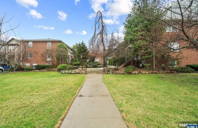 234 Columbia Avenue photos photos