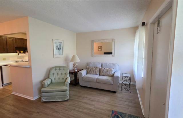 23 Vista Gardens Trail Gallery 4