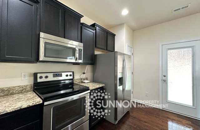 2601 Meadow Crossing Drive Gallery 4