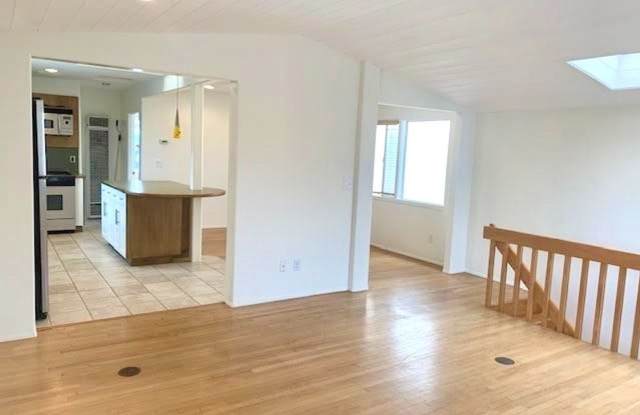 811 WHITING CT. - 811 Whiting Court, San Diego, CA 92109