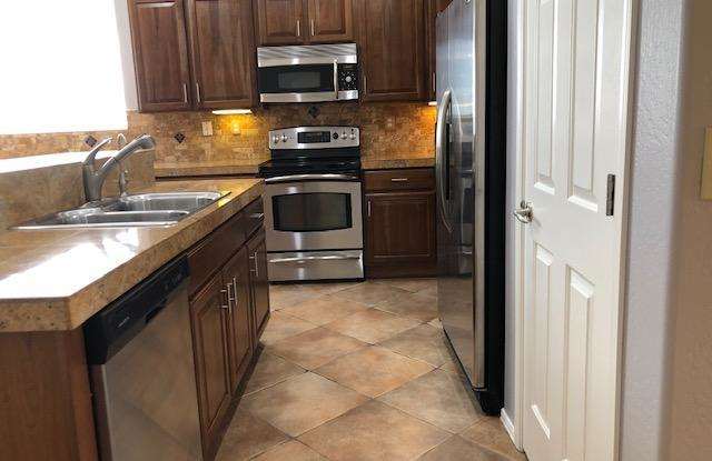 42144 N ANTHEM HEIGHTS Drive Gallery 3