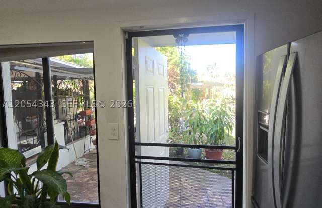 5600 SW 112 ave photos photos