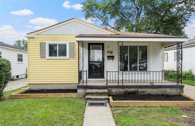 396 W PEARL Avenue photos photos