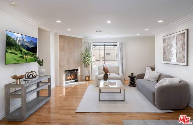 525 N Orange Dr unit: 1/2 photos photos 525 N Orange Dr unit: 1/2 photos photos