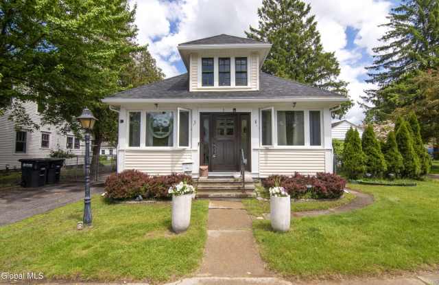 2 Ritchie Place photos photos