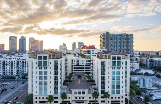 1227 E MADISON STREET photos photos