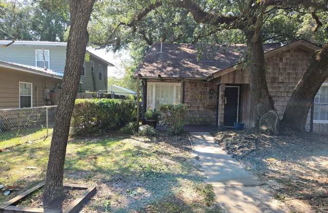 4 bedroom Home 3 blocks from Gulf of America photos photos