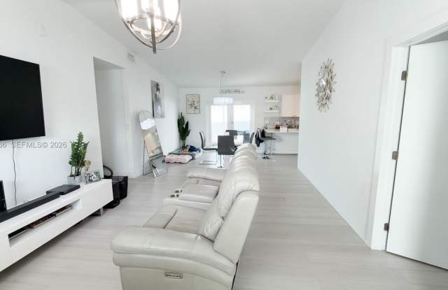 17228 NW 72nd Ct photos photos 17228 NW 72nd Ct photos photos