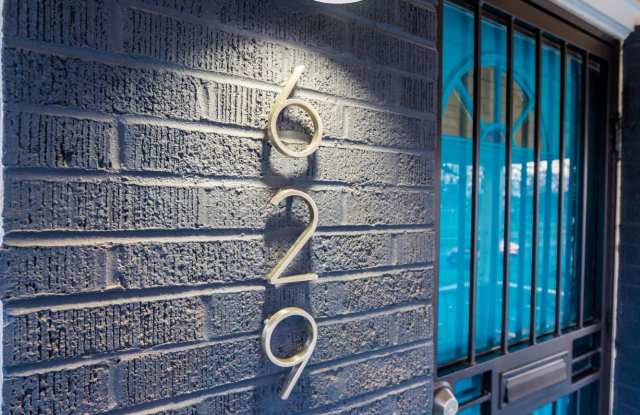 627-629 Thurman Avenue Gallery 4