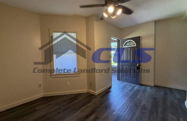 1362 Chestnut Street - 1 photos photos