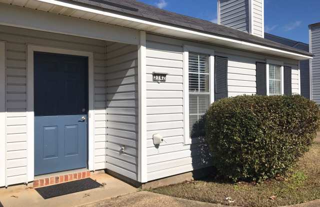 Cedar Creek Duplex - 3142 Cedar Creek Drive, Shreveport, LA 71118