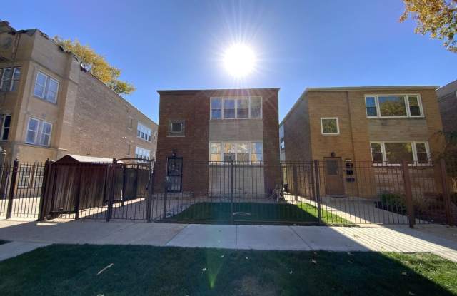 3727 W Wilson Avenue Gallery 1