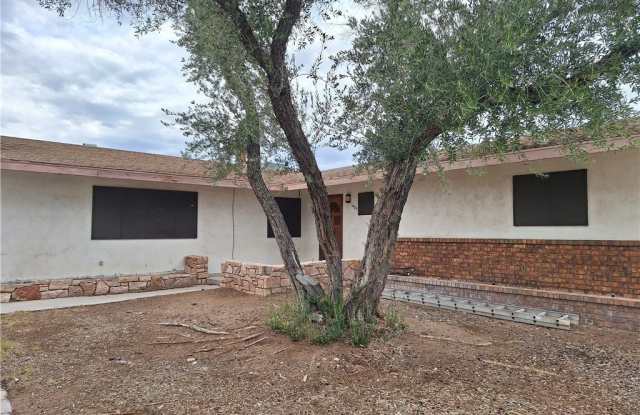 1425 Vista Drive photos photos