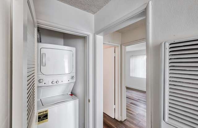 Serrano Apartments photos photos