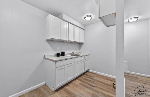 $850 - Spacious 1 bedroom Apartments photos photos