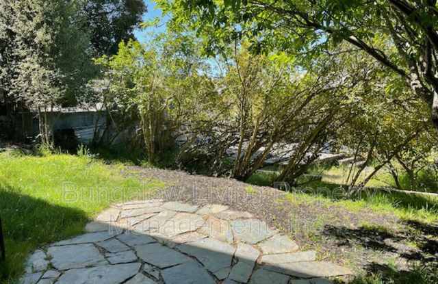 244 Colgate Avenue Gallery 4
