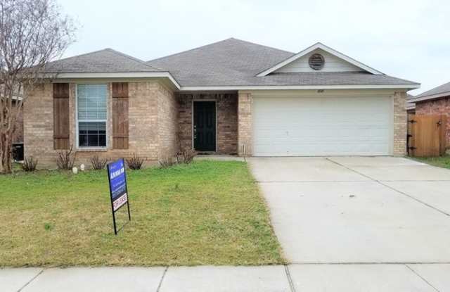 4545 High Cotton Tr - 4545 High Cotton Trail, Fort Worth, TX 76179