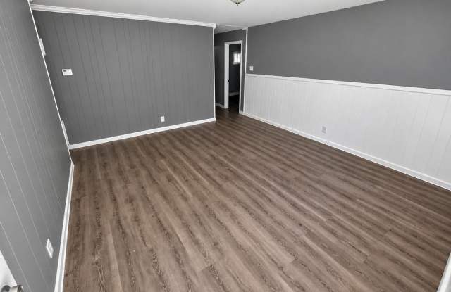 For Lease Gallery 3
