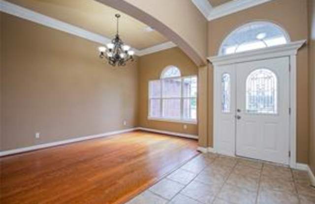 605 Maci Court Gallery 2
