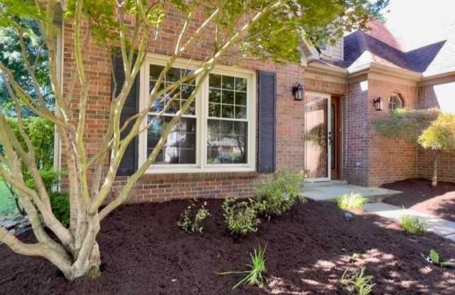 817 Willow Oak Circle - 817 Willow Oak Circle, Lexington, KY 40514