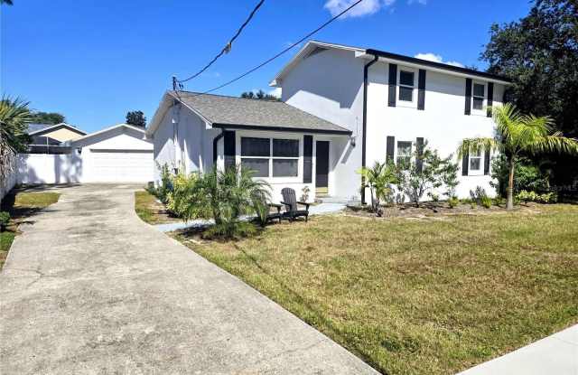 1702 MEXICO AVENUE - 1702 Mexico Avenue, Tarpon Springs, FL 34689