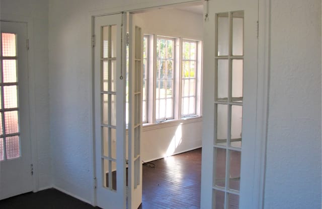 318 Butler Boulevard - 318 Butler Boulevard, Daytona Beach, FL 32118