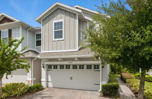 Beautiful End Unit Townhome Near Lake Nona w/ 2-Car Garage & Conservation Views! Gallery 3