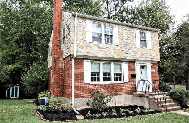 Ideal 3 Bedroom 2 Bath Colonial Just Over 1 Mile from Ballston Metro in Lacey Forest photos photos