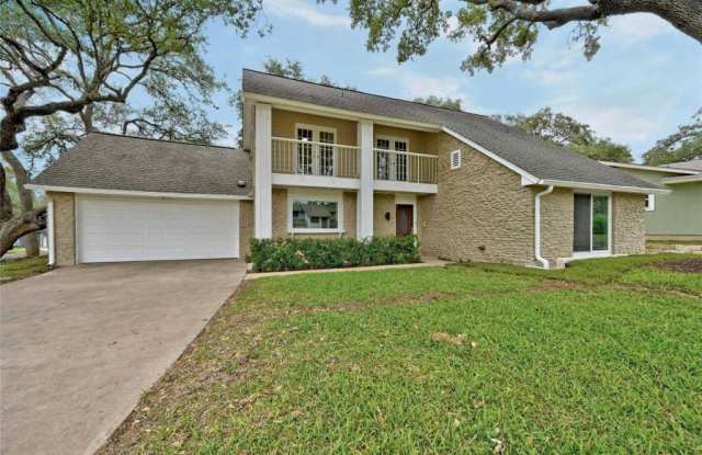 8000 Manassas DR - 8000 Manassas Drive, Austin, TX 78745 8000 Manassas DR - 8000 Manassas Drive, Austin, TX 78745