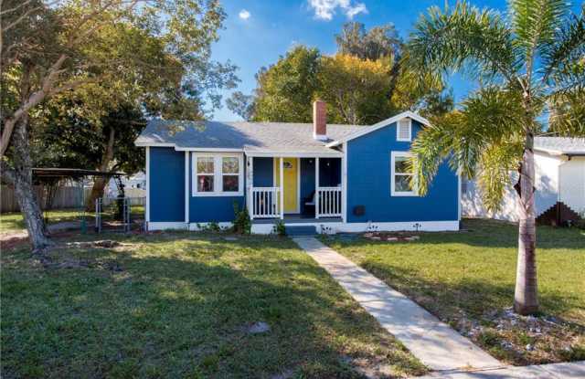 4940 1ST AVENUE S - 4940 1st Avenue South, St. Petersburg, FL 33707