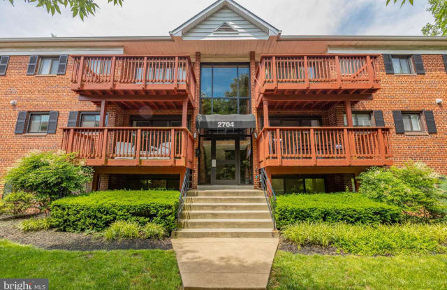 2704 DARTMOUTH RD #3 - 2704 Dartmouth Rd, Alexandria, VA 22314