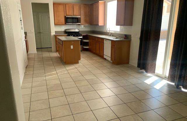 15839 Barrel Cactus Lane Gallery 2