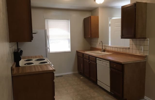 517 Pepperhill Ct Gallery 4