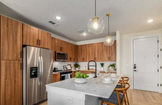 5732 Grover Ave photos photos