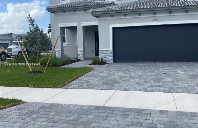 14851 SW 161 terrace photos photos
