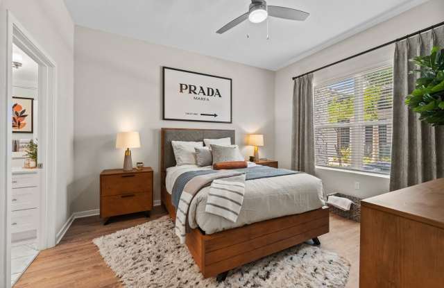 Aston Square Apartments Gallery 1