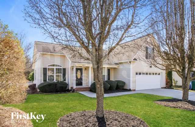 1830 Denise Lane - 1830 Denise Lane, Forsyth County, NC 27127