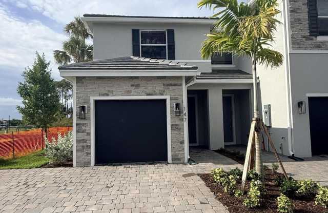 147 LAKESIDE LANDING Court photos photos