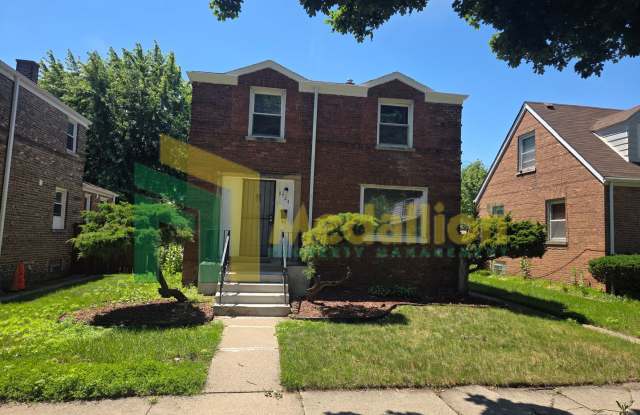 Updated 3-Bedroom Home with Finished Basement Gallery 3