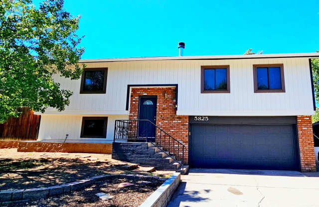 Beautiful 3 Bed, 2 Bath with a Bonus Room and Large Yard! photos photos