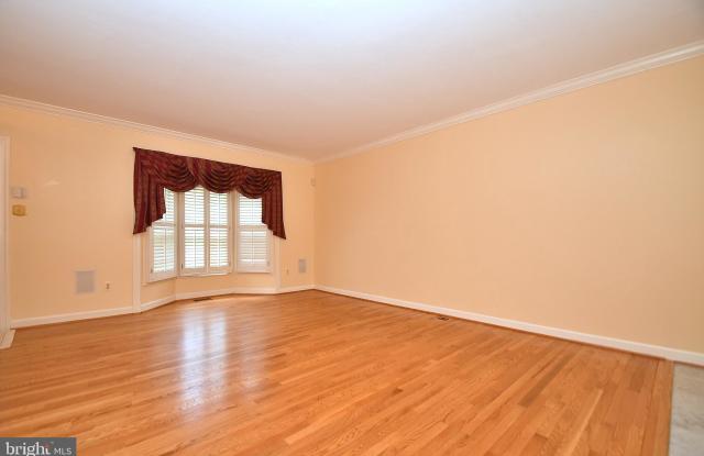 684 BUDLEIGH CIRCLE Gallery 4