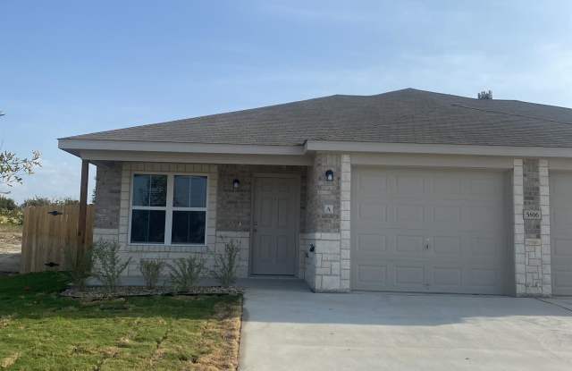 5816 McGregor Loop - A photos photos