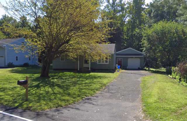 3 BR 1 BA Guilderland Schools photos photos