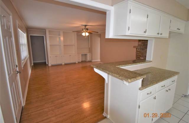 1111 Baymeadow Drive Gallery 3