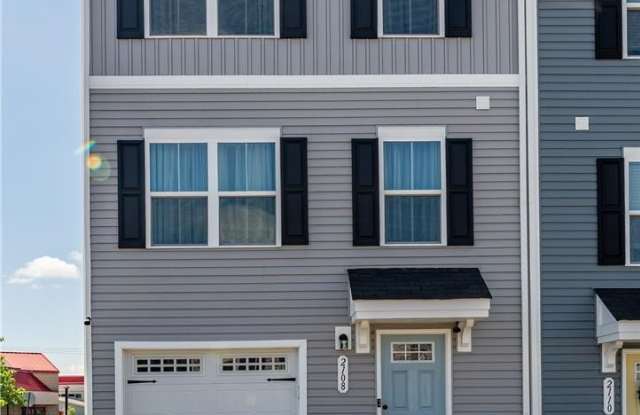 2108 Cross Country Road Gallery 1