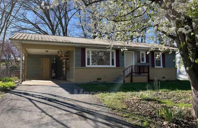 2911 Davis Street Southeast photos photos
