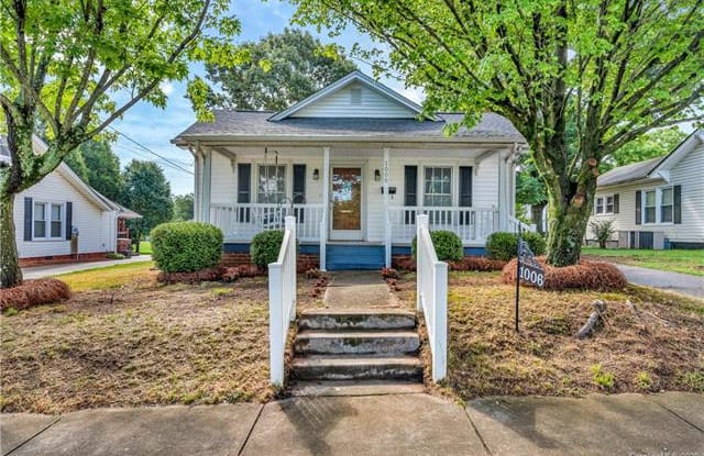 1006 N Ridge Ave - 1006 North Ridge Avenue, Kannapolis, NC 28083
