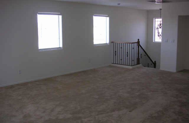 23781 W La Vista Dr Gallery 4
